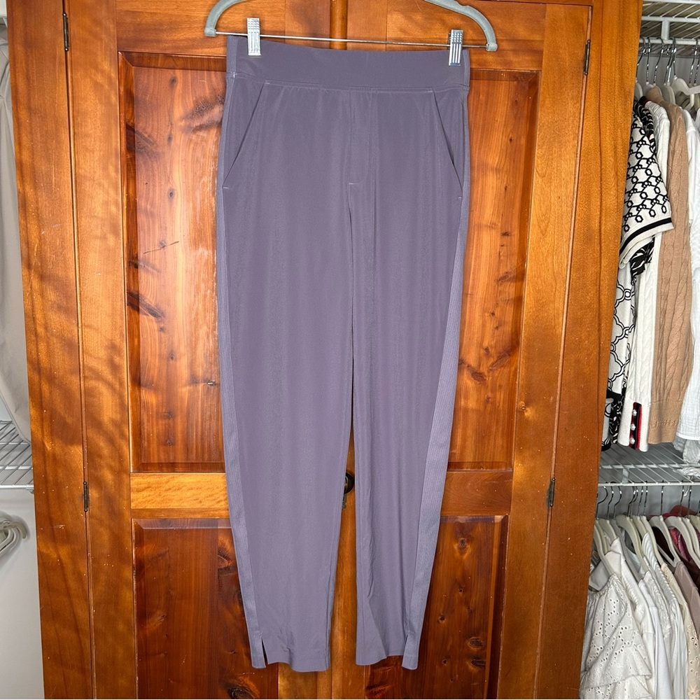 Athleta Brooklyn Ankle Pant Comfy Travel Women’s SZ 2 Athleisure Sustainable - Picture 5 of 17